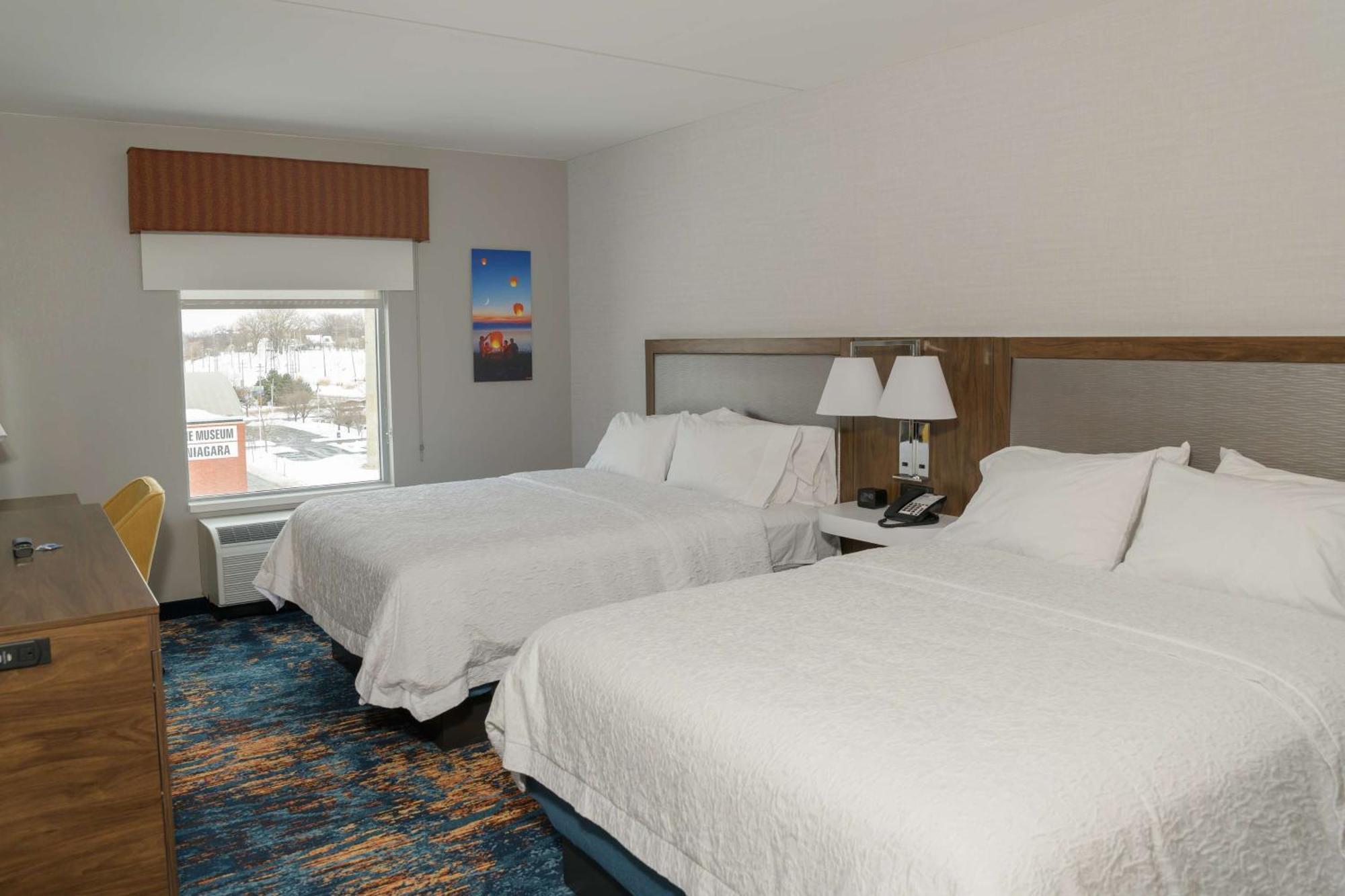 Hampton Inn&Suites Erie Bayfront Exterior foto
